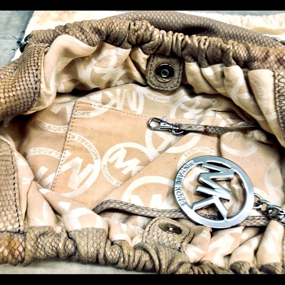 MICHAEL KORS sophisticated Hobo bag - Picture 8 of 11